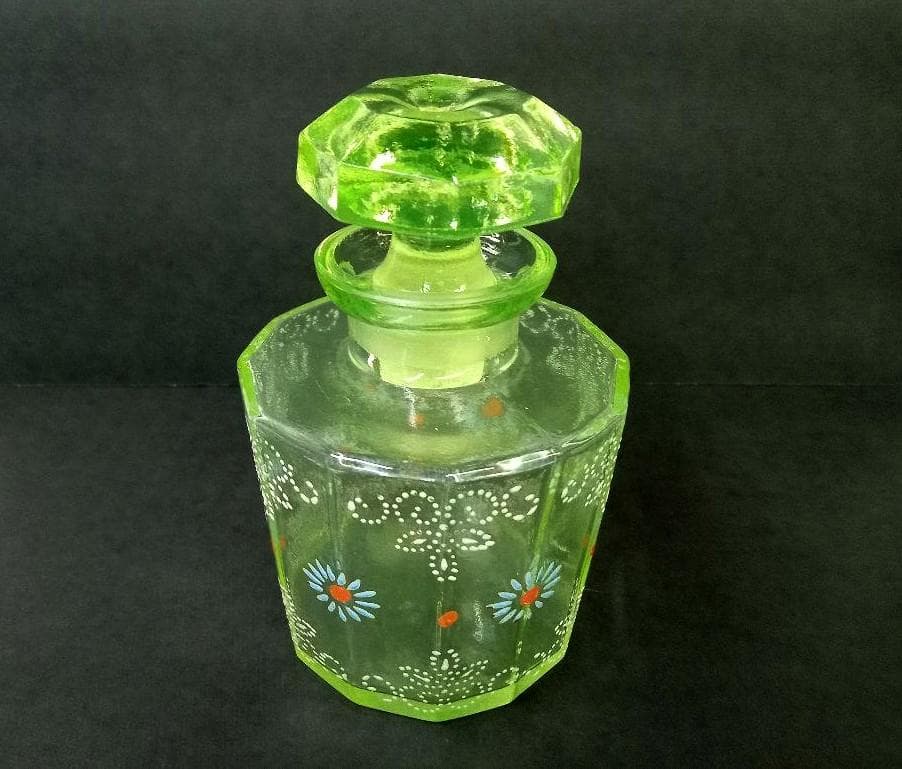 ★P0101★アンティーク　ウランガラス　エナメル花絵 　蓋付き瓶