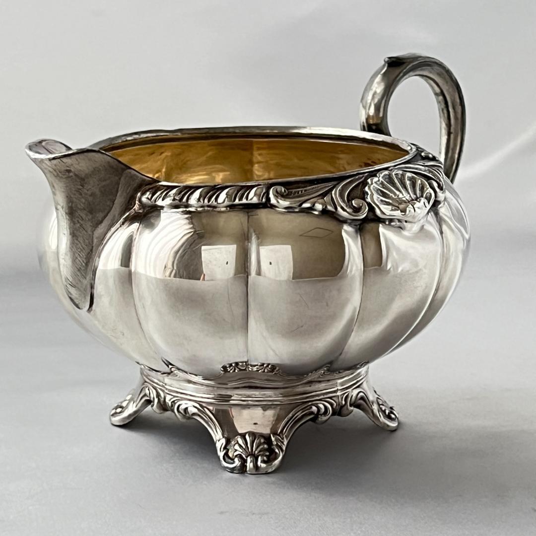 【Old English】メロンフォルムのミルクジャグ / シュガーボウル