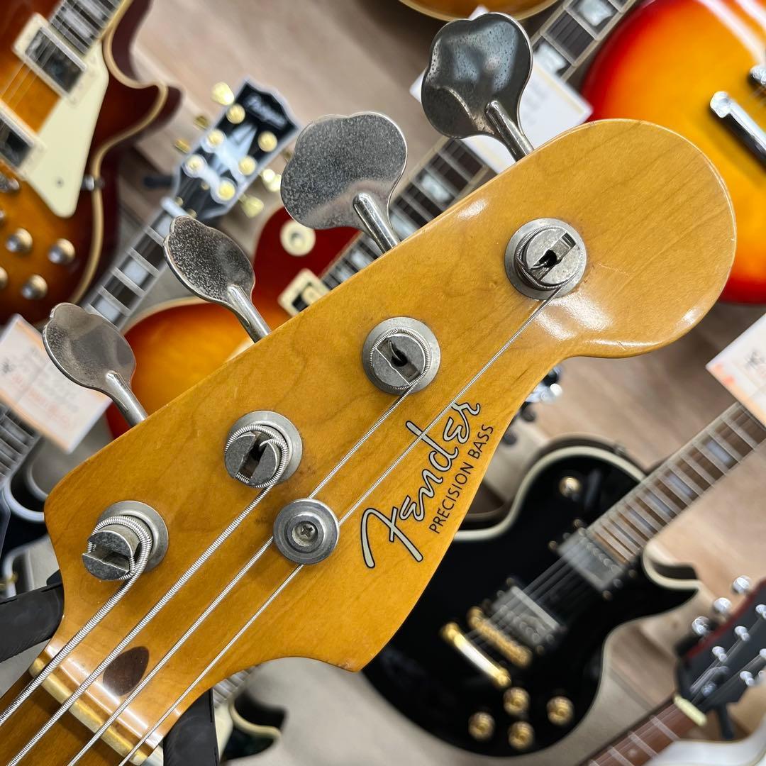 【11032】Fender Japan precision Bass PB57