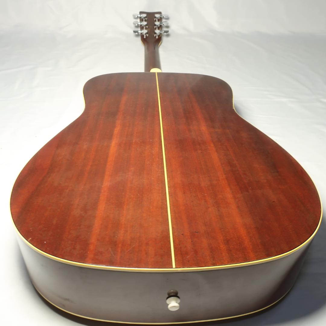 YAMAHA FG-725 アコースティックギター ハードケース付