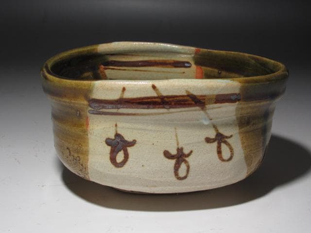 ☆　加藤卓男　織部茶碗　味わい深い一品です☆y292