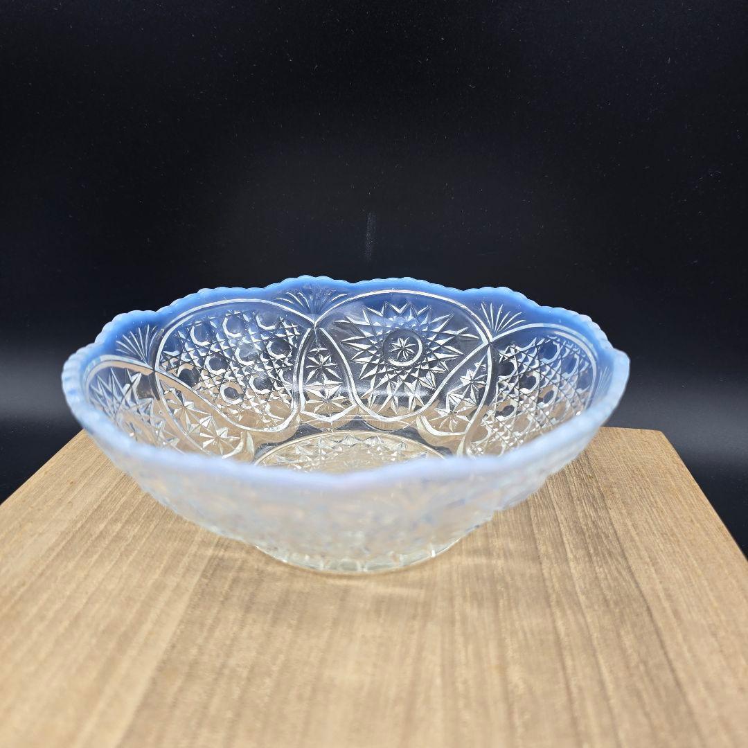 【骨董】大正ガラス 乳白色 小鉢 3個 時代もの