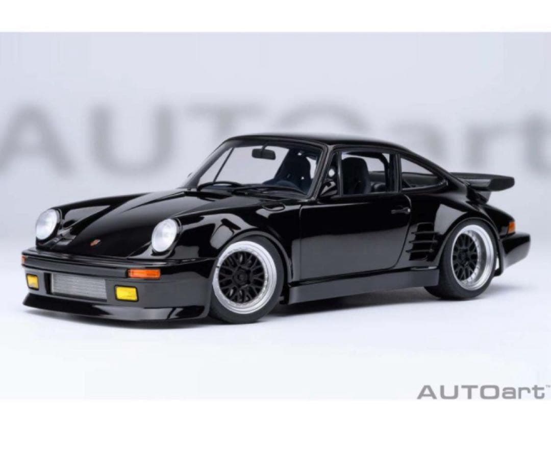 二*父様 【新品未開封】湾岸ミッドナイト　ポルシェ911 オートアート　1/18