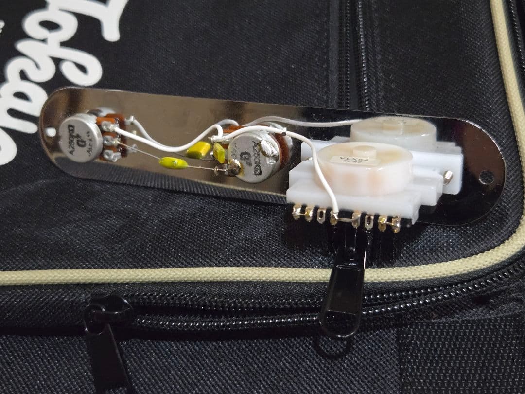 ち*わ様 【プロ調整済み】Tokai ATE-102/R blonde