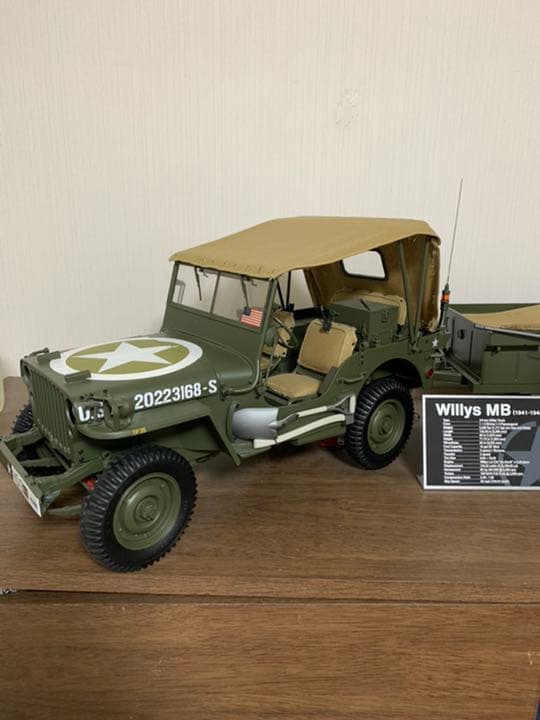 アシェットwillys MB jeepをつくる1/8完成品　ジープ　JEEP