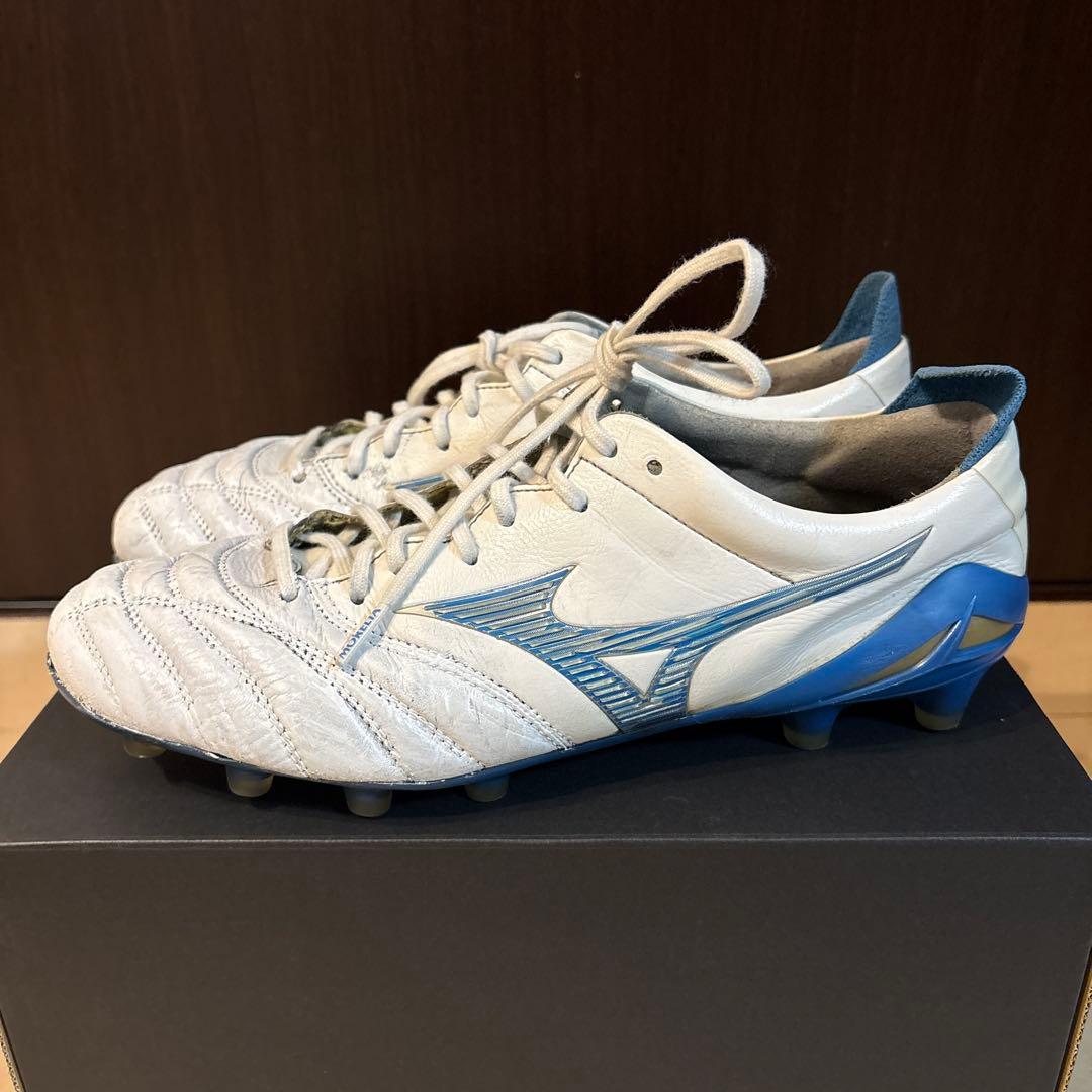 Mizunoモレリアネオ4 限定カラー