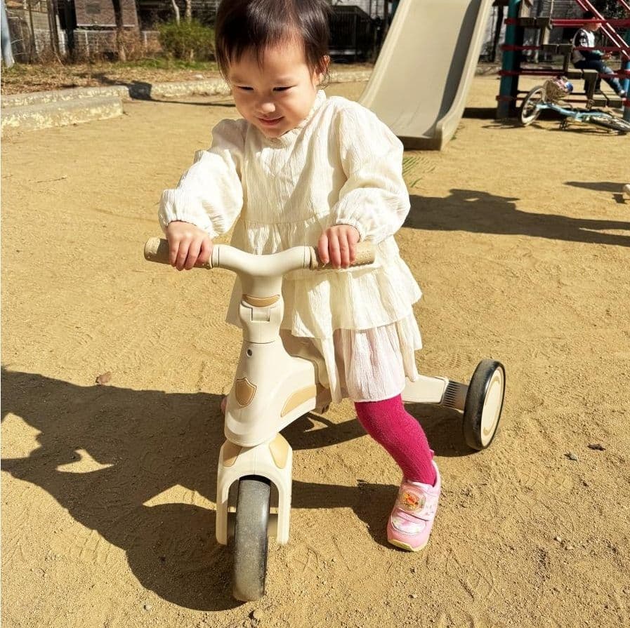 折りたたみ 子供用三輪車 7in1 手押し棒付き 三輪車