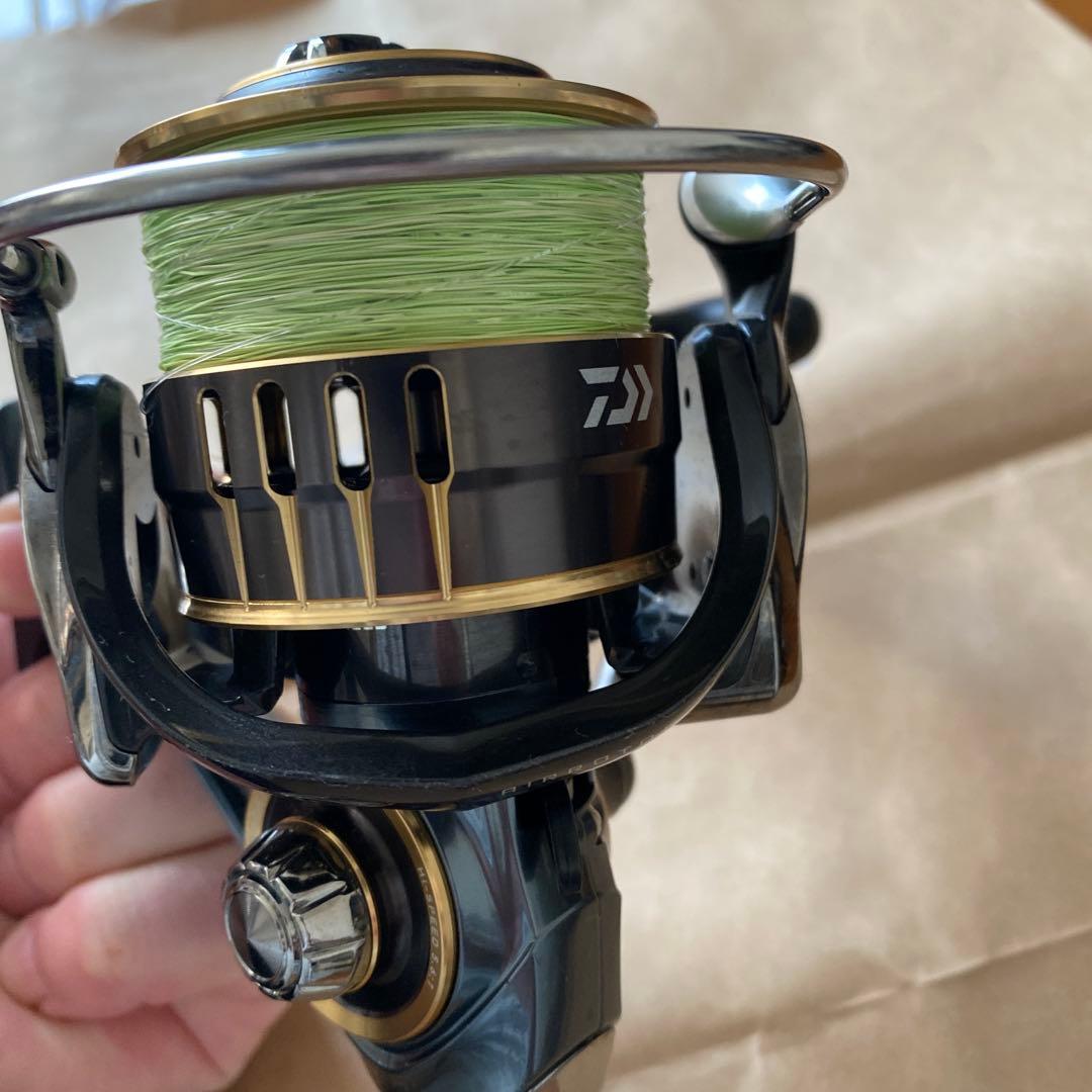 DAIWA THEORY 3012H スピニングリール　セオリー