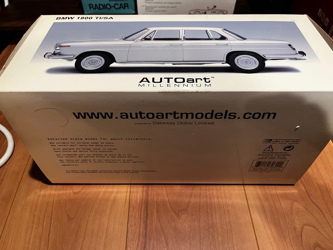 オートアート-  - 1800 TI/SA 1/18