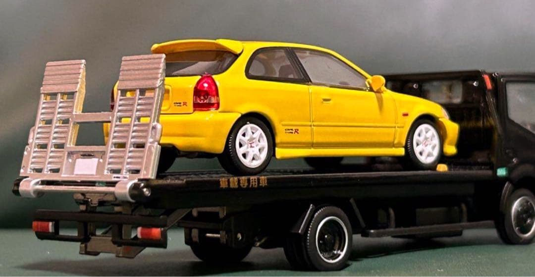 箱あり 香港限定 トミカリミテッドヴィンテージネオ 2台セット