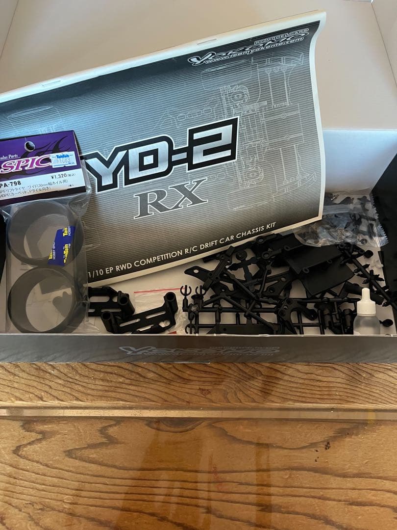 YokomoYD-2RX 1/10 RWD ドリフトカーキット サーボアンプ付き