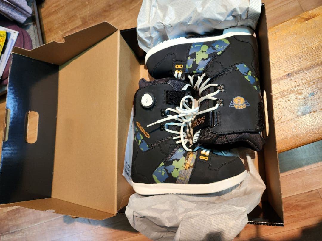 スノーボード DEELUXE DNA PRO 26.5cm