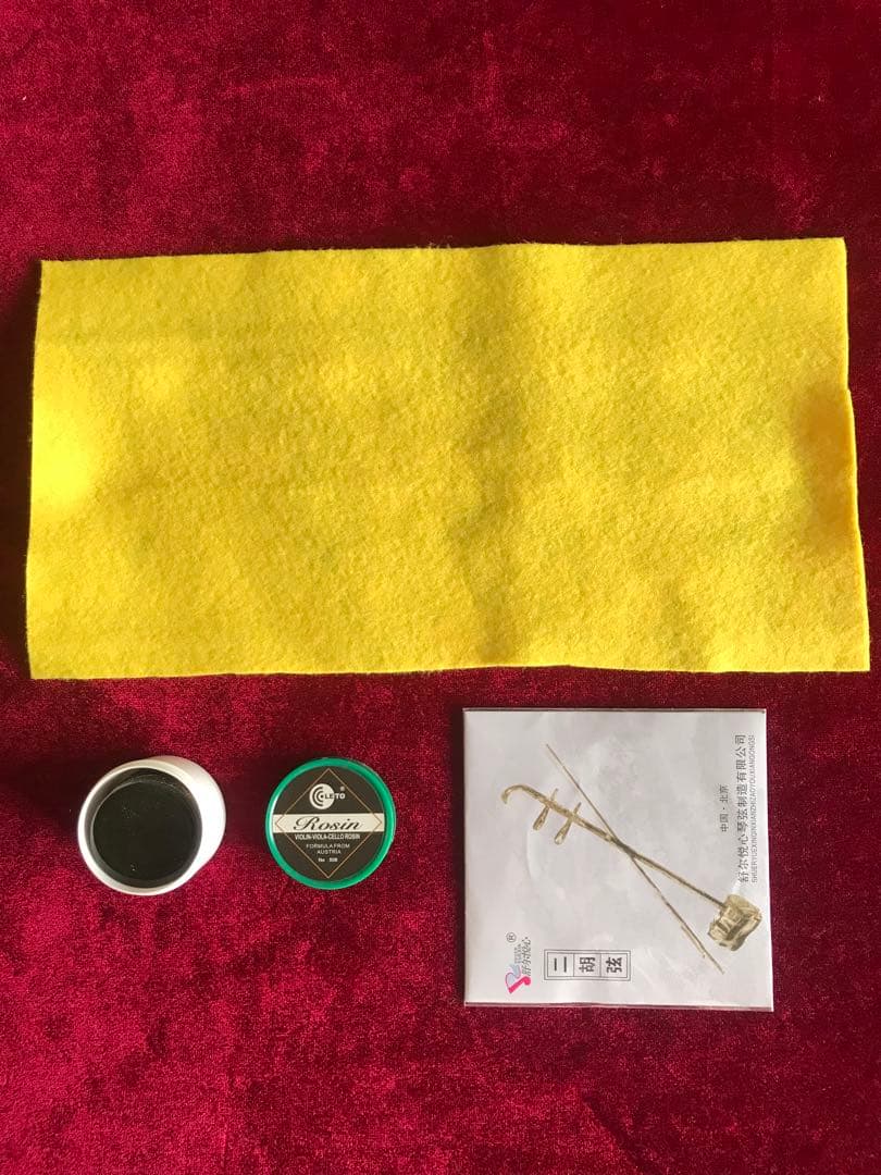 二胡★中古品★蛇本皮★必需品揃い★音など確認済み