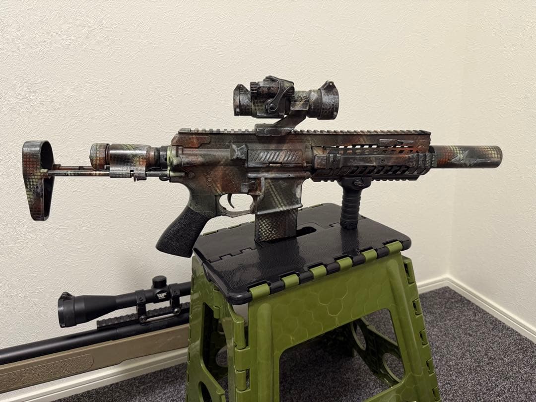 マルイ　M4パトリオットHC 迷彩電動ガン スコープ付き マガジン2本