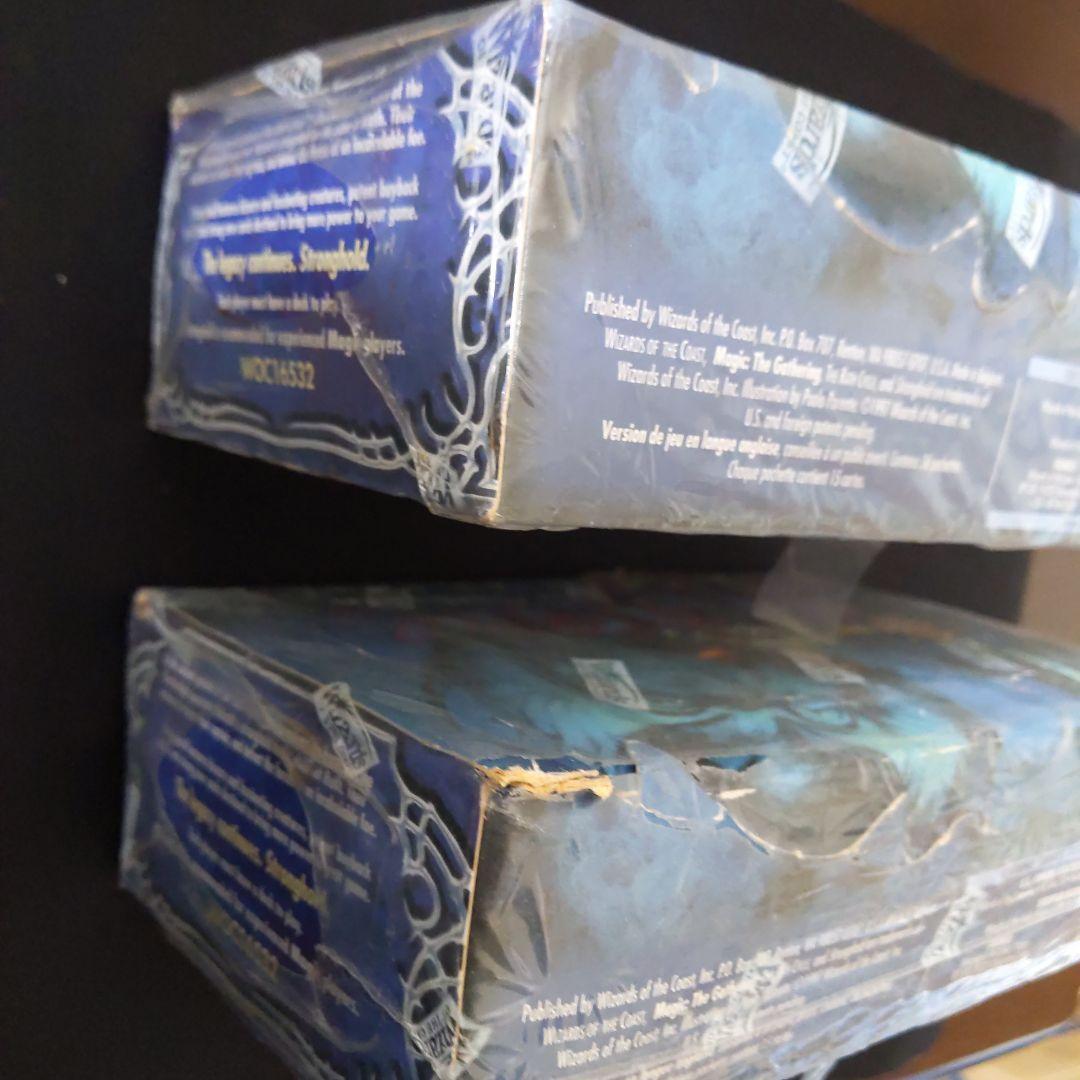 ●超特価　ストロングホールド（STRONGHOLD）ブースター　英語 　　２箱