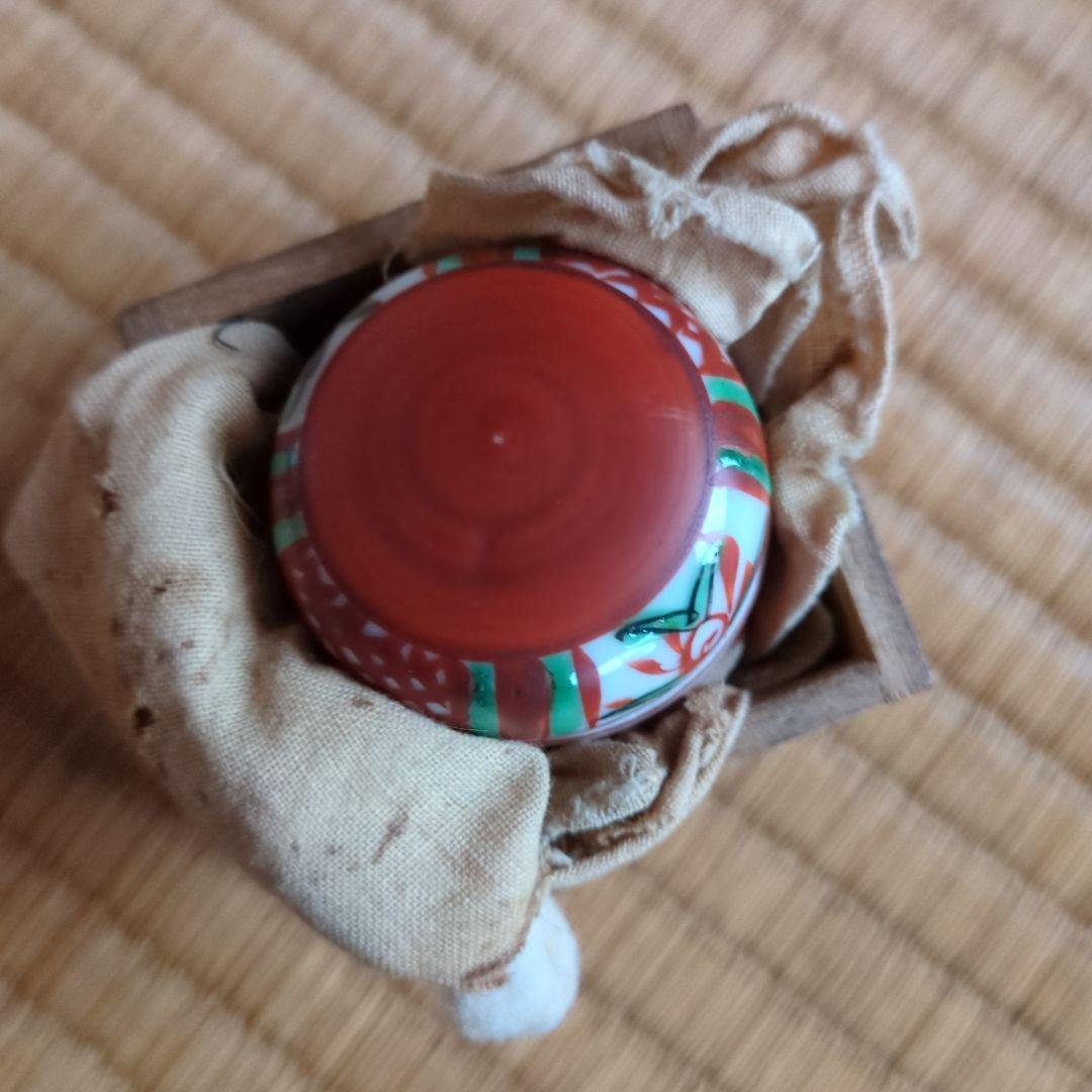 茶道具 丸型 赤と緑の装飾　赤絵香合　赤玉　骨董品