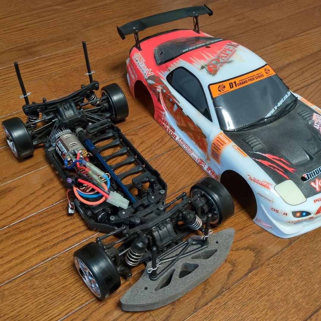 ヨコモ　ボディ　シャーシ　APEX RX-7 ドリフトラジコン 1/1