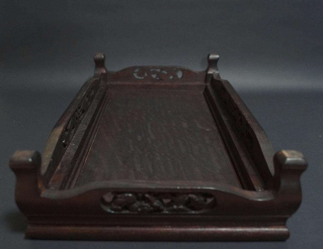 唐木紫檀製 細工透かし彫り『龍文』花台 平卓 飾台 香炉台 盆栽台 華道具茶道具