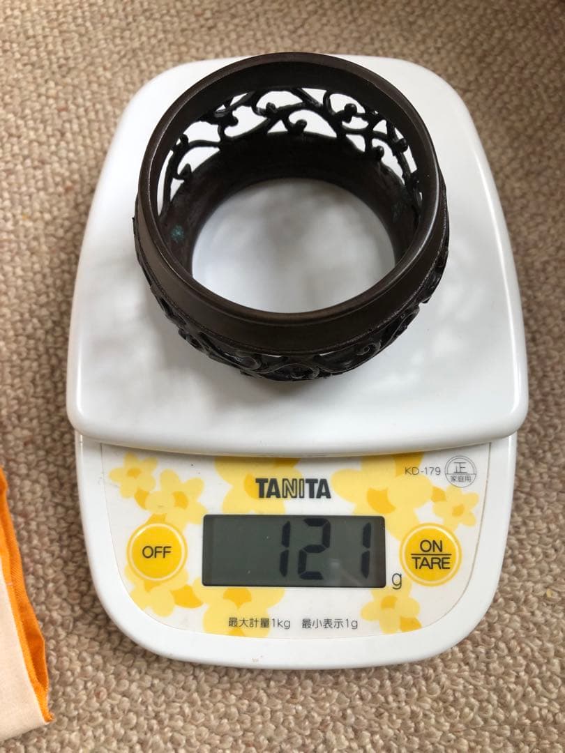 蠟型　唐草透　蓋置　金森紹栄氏造　共箱入