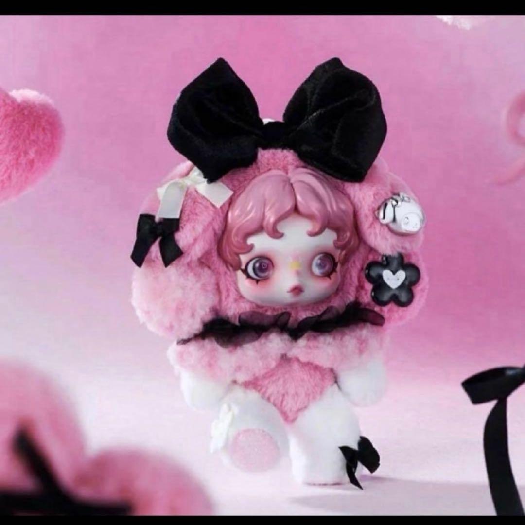 ポップマート　スカルパンダ　クロミ　マイメロ