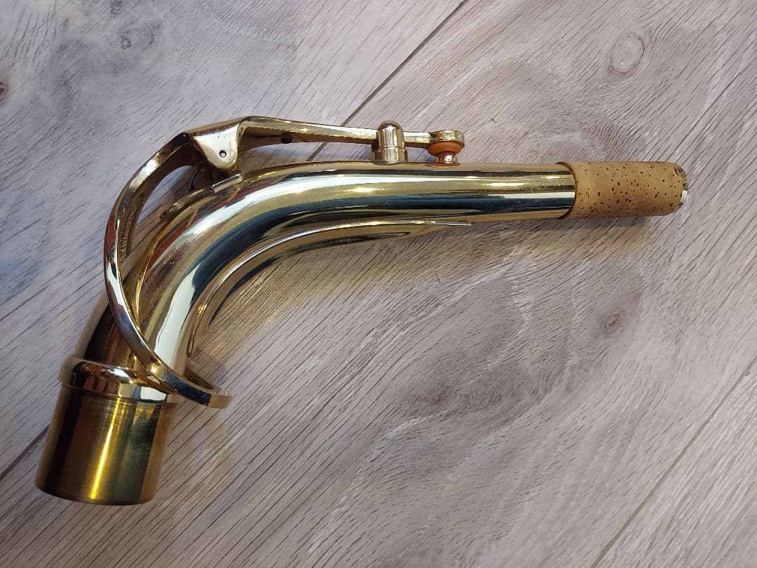 antigua アンティグラ　アルトサックス