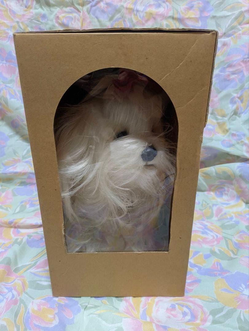 マルチーズ　わんちゃん　置物　ぬいぐるみ