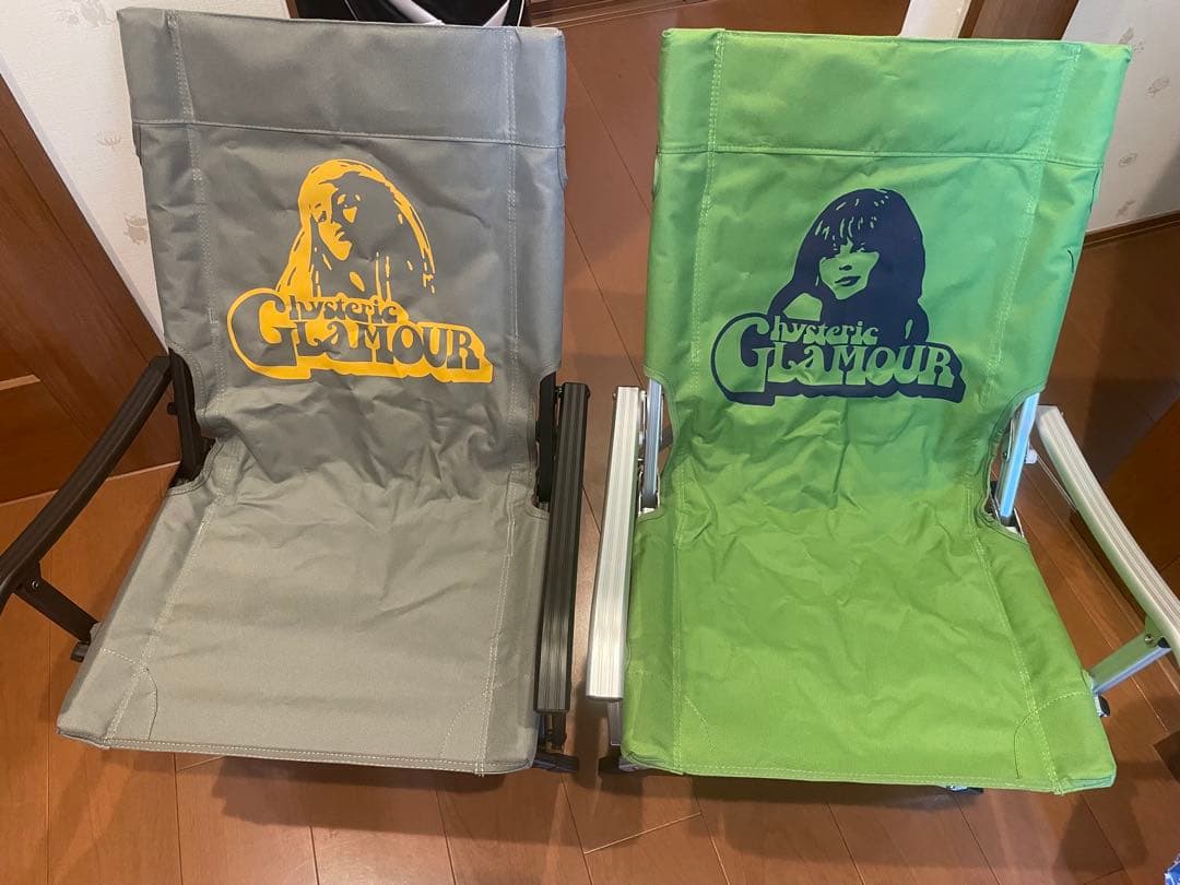 ヒステリックグラマー　折りたたみチェア　二脚セット　ノベルティ