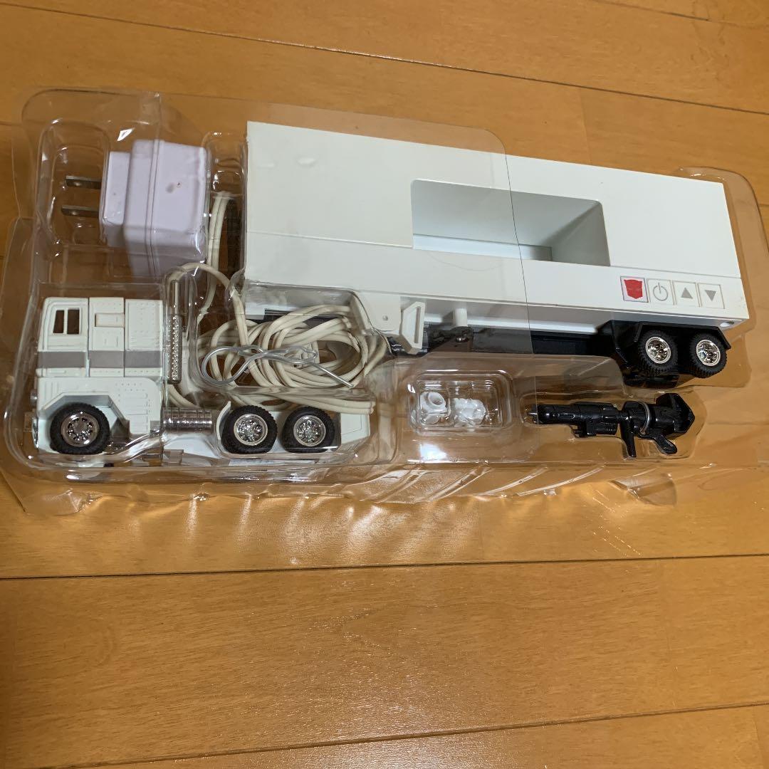 タカラトミー コンボイ