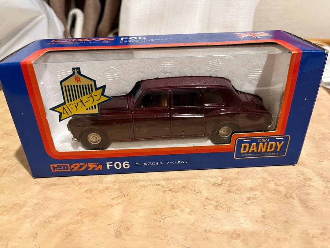 トミカ　ダンディ　F06ロールスロイス　ファンタムⅥ 日本製　1/43