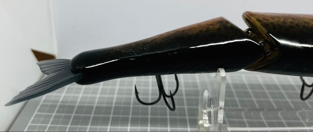 フレッシュベイトルアーズ　ジョインテッドクロー178 魚皮カスタム