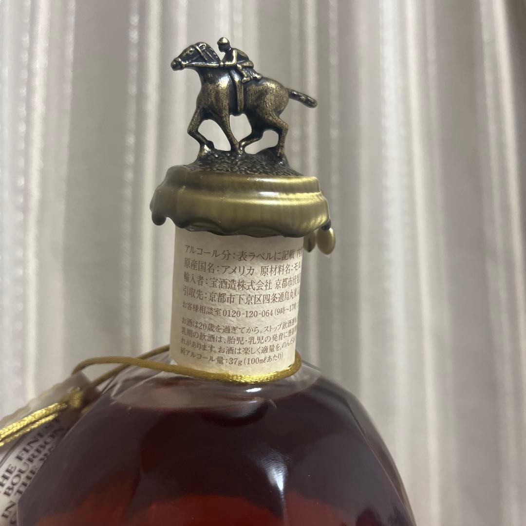 Blanton's バーボンウイスキー オクタゴナルボトル