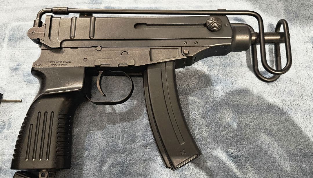 東京マルイ Vz61 スコーピオン 電動ガン セット