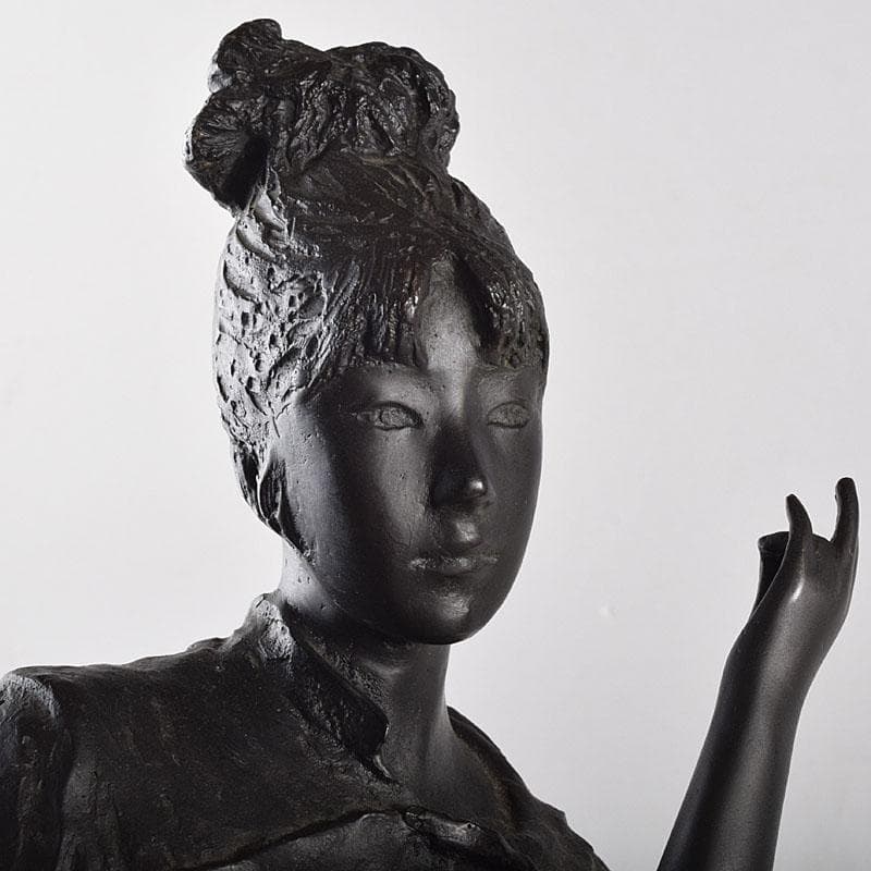 土田副正作　ブロンズ 　雲のように風のように　重さ約7.3㎏　D　R9479H