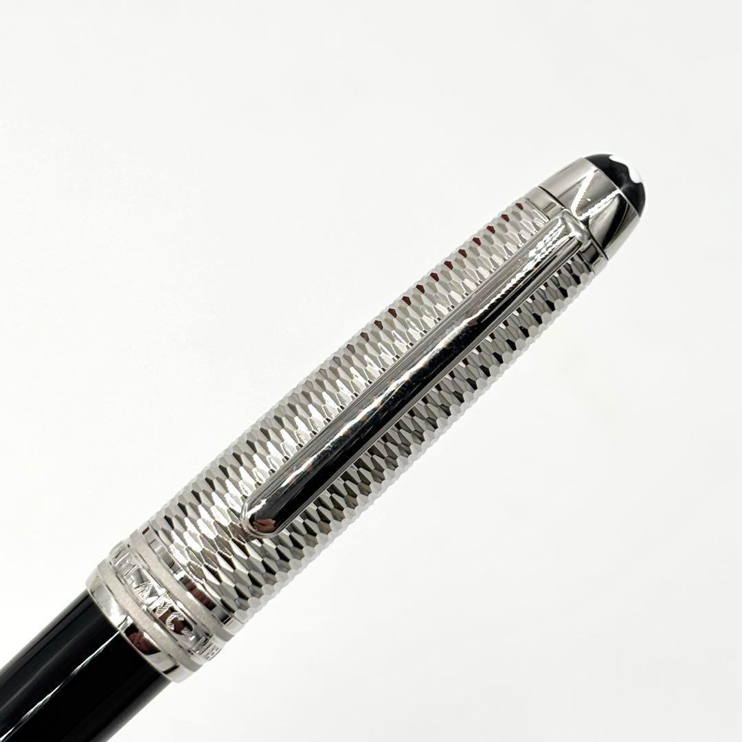 【新品未使用】モンブラン 万年筆 マイスターシュテュック ドゥエ ジオメトリー