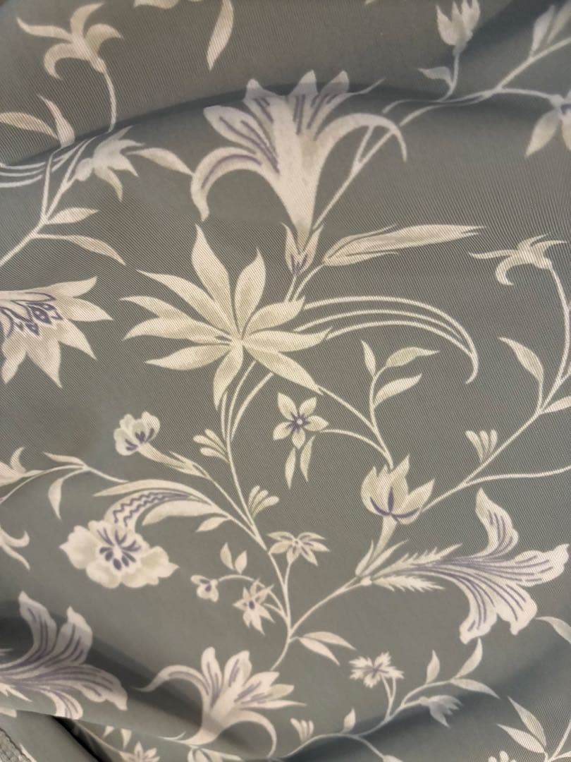 極美　emmi yoga エミヨガ　ヨガウェア　スモークグリーン　M