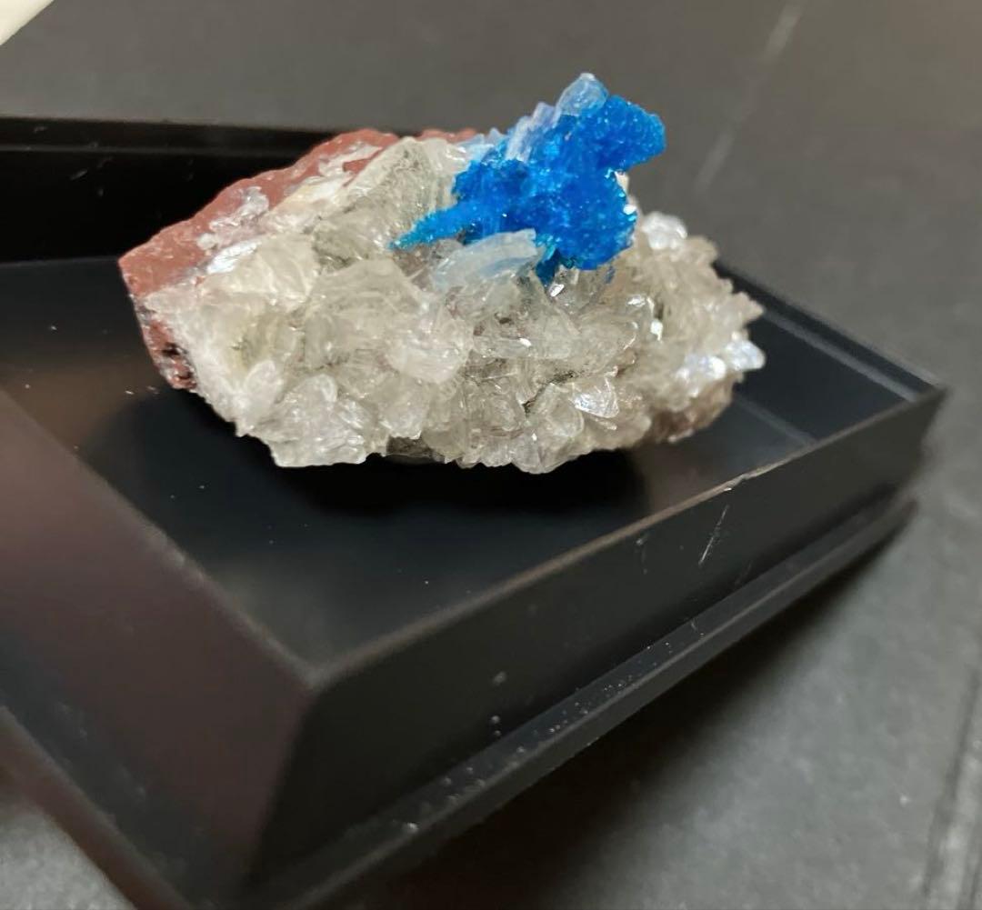 ②カバンシ石　カバンサイト　標本　原石　天然石　鉱物　鉱石　青　ブルー