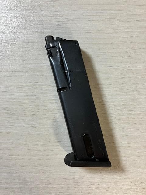 ＷＡ　ベレッタ M84F（ガスブローバック）