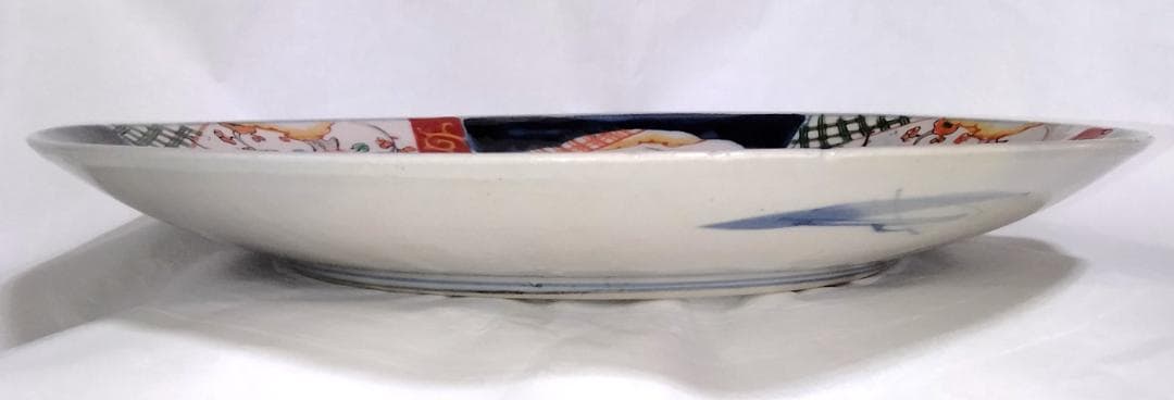 大皿 『椿・菊・梅 (中央丸・周囲六面)』 古伊万里 Aa-110