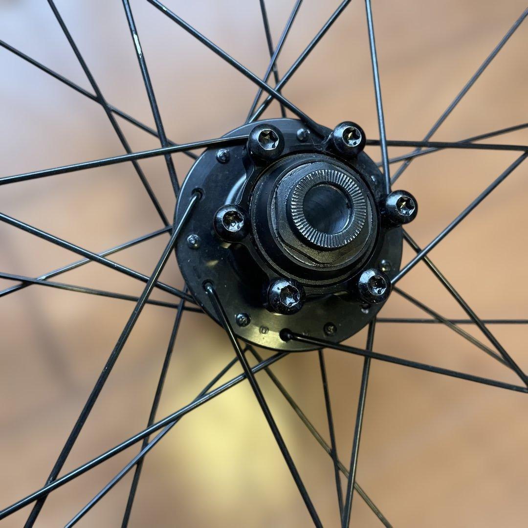 RD3.1 完組ホイール 32本スポーク　前輪