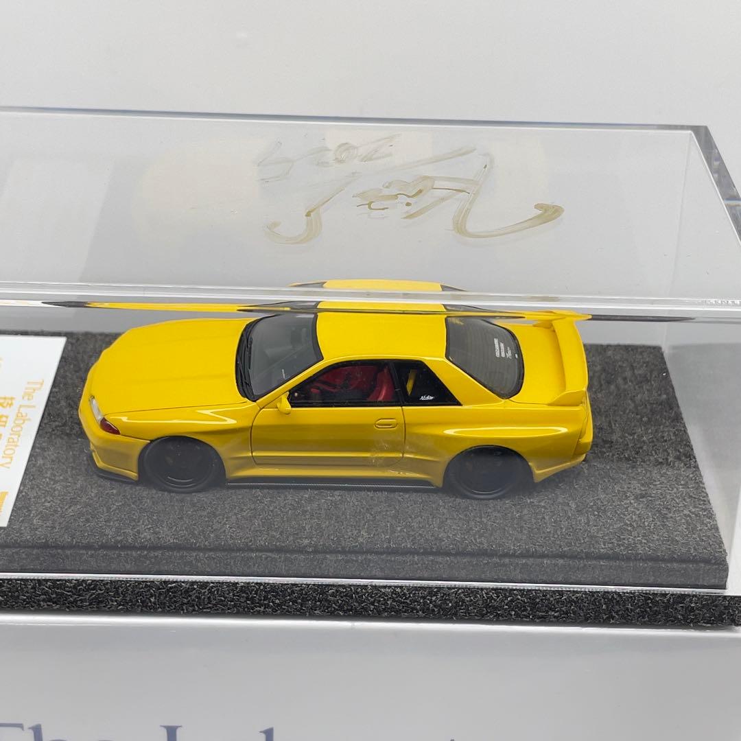 ミニカー ZONZO STUDIO 1/64 R32 YELLOW licensor