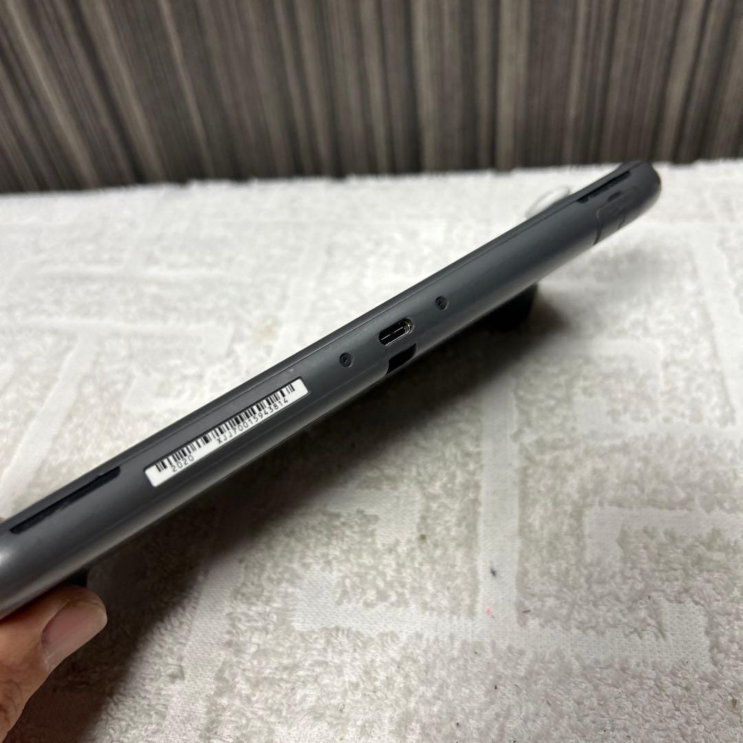 ジャンク　Switch Lite 新品シェルと充電器付き