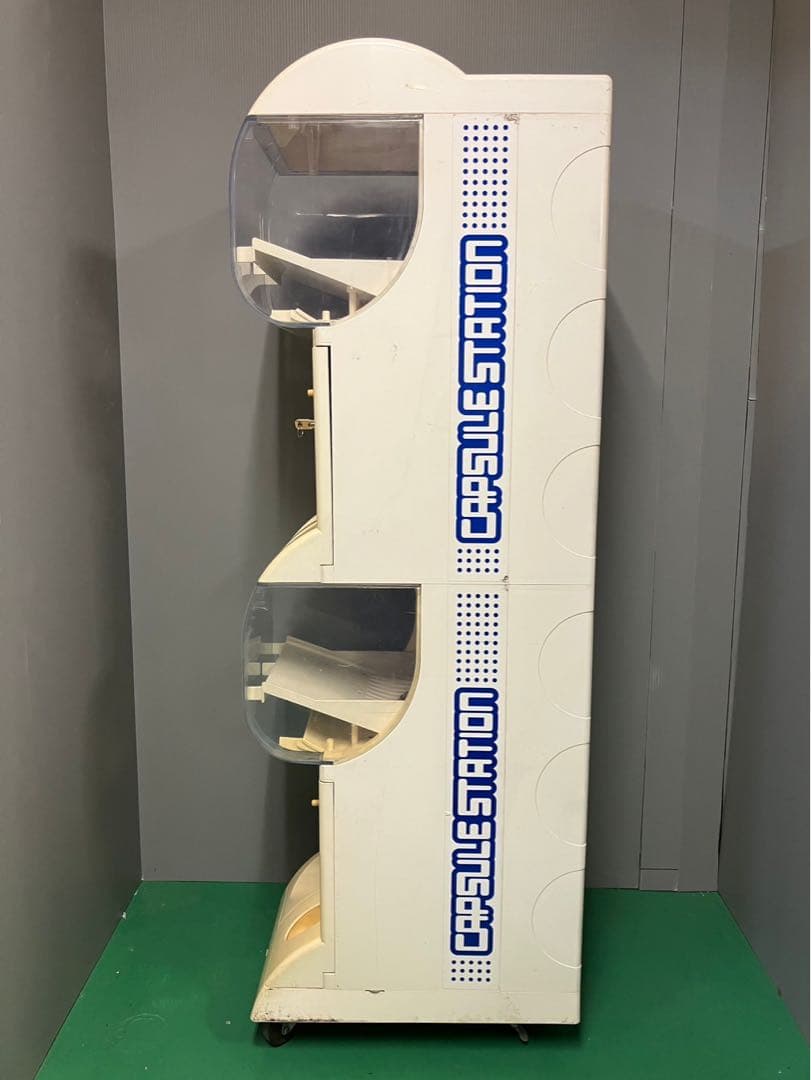 特価送料込みC-82　バンダイ製カプセルステーション 中古【ガチャガチャ本体】