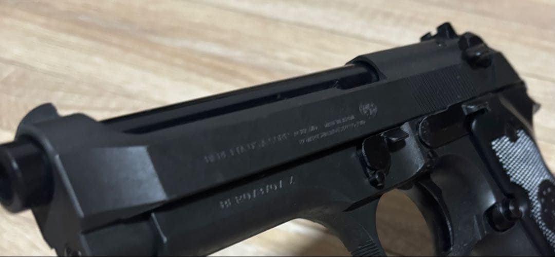 マルシン　モデルガン　ベレッタ92 2丁セット（シルバー、ブラック）