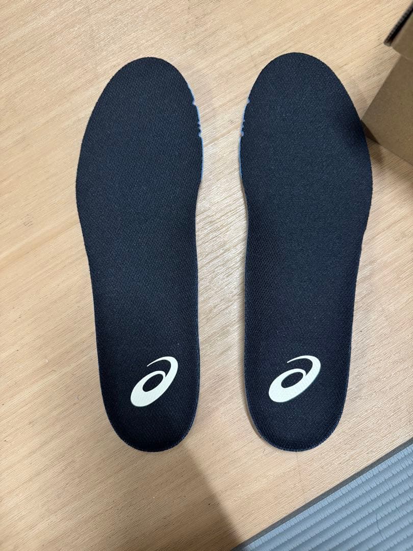 26.0㎝　asics UNPRE ARS low2