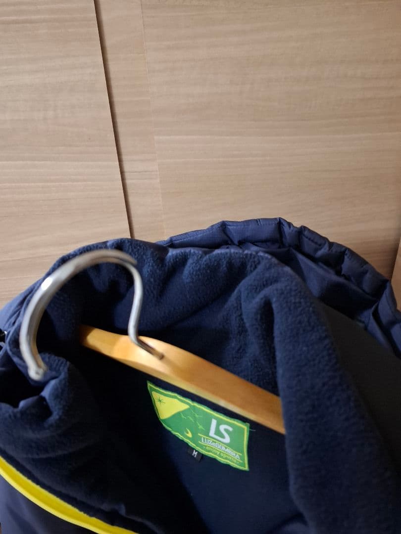 メンズ　ルースインソブラLUZ e SOMBRA　ダウン　フットサルウェア