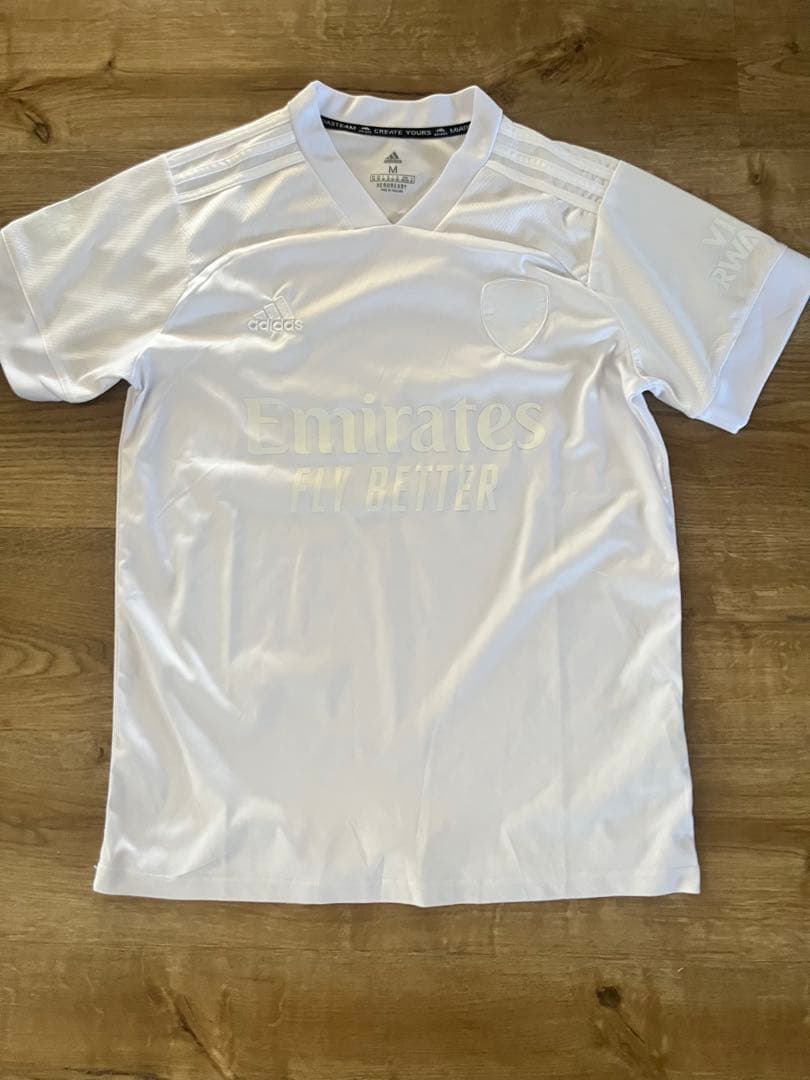 アーセナル　白X白　ユニフォーム