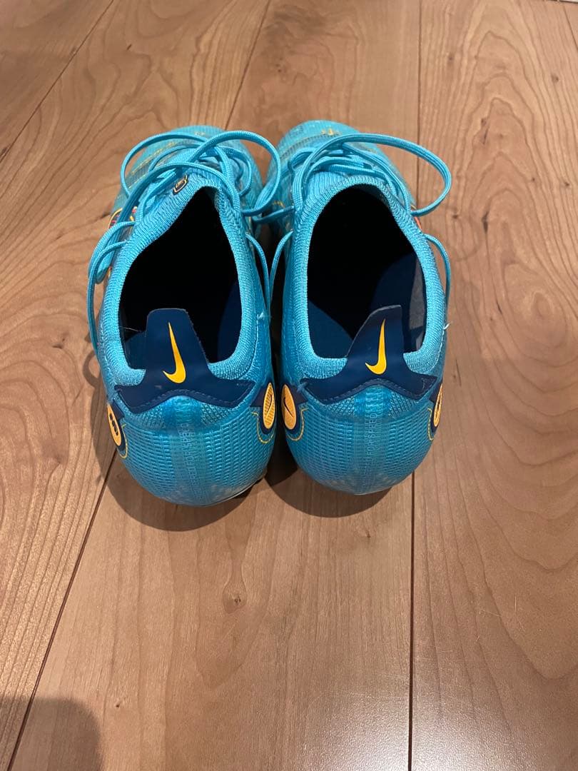 ナイキ　マーキュリアルヴェイパー14 HG 27センチ