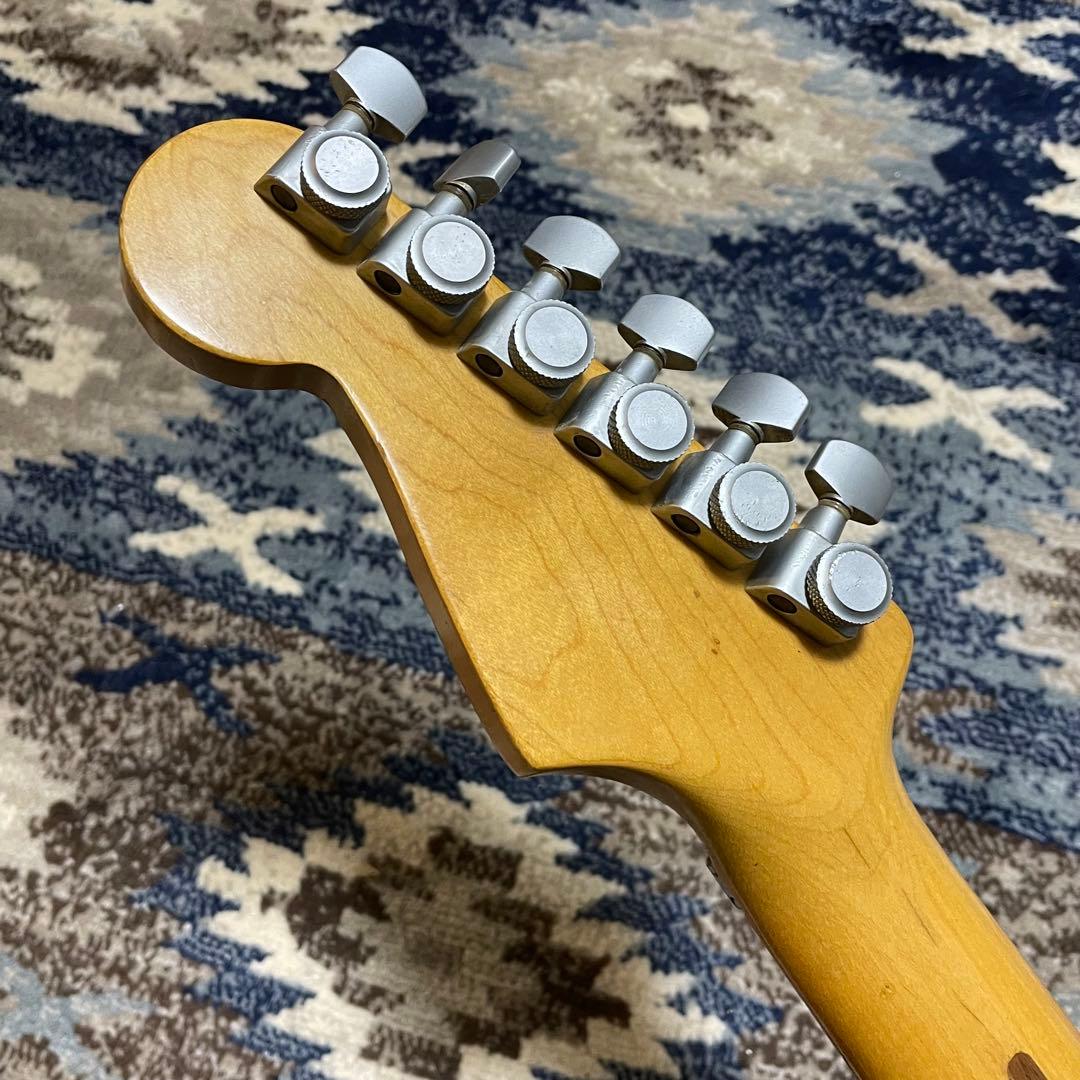 ギター Fender Stratocaster Plus Deluxe Mod