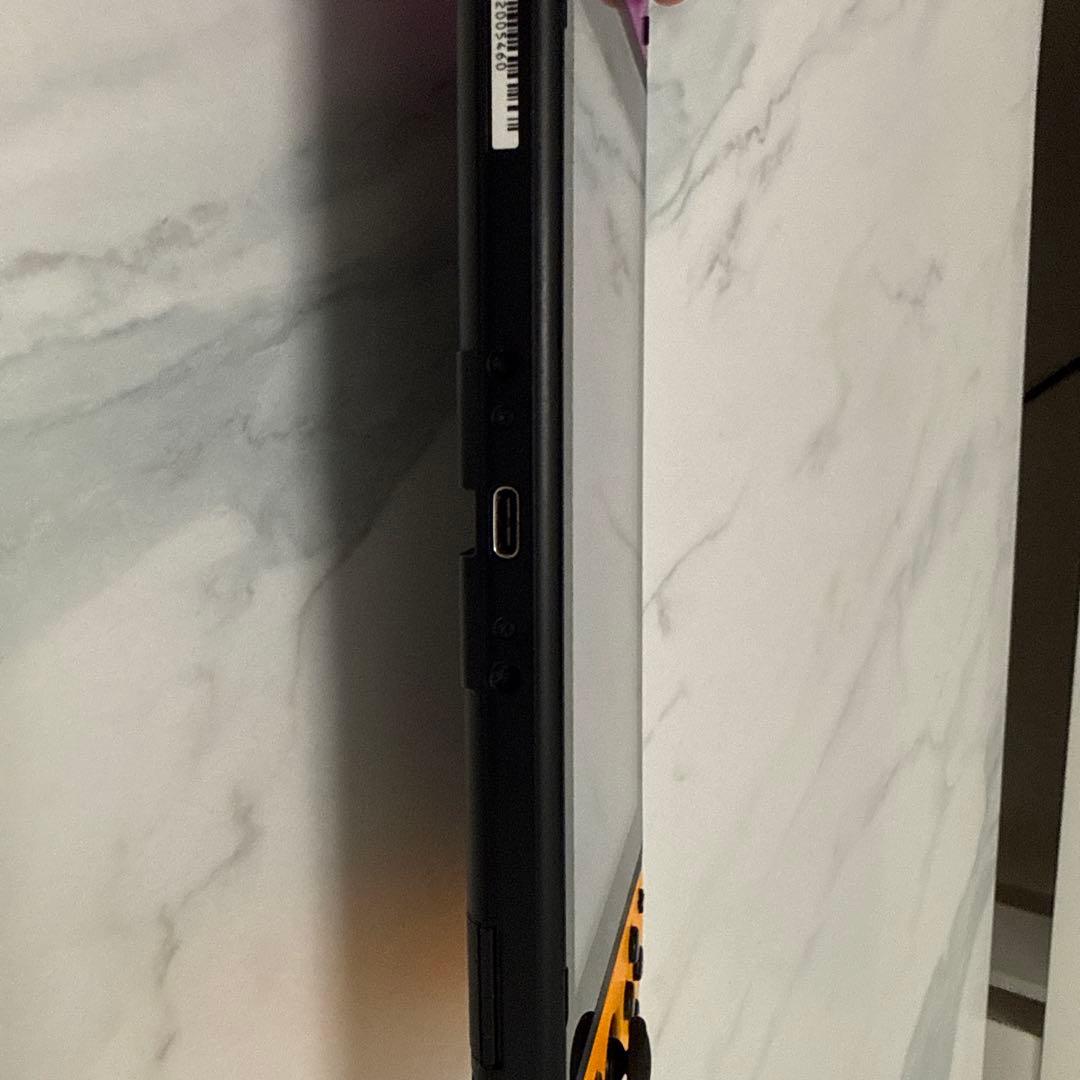 Nintendo Switch 本体 紫とオレンジのジョイコン