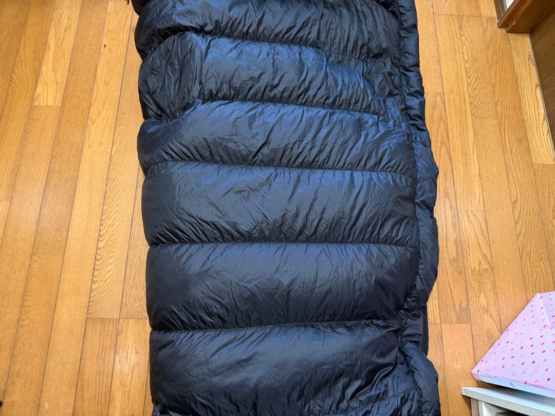 状態良好　山渓　NANGA オーロラ750dx オールブラック